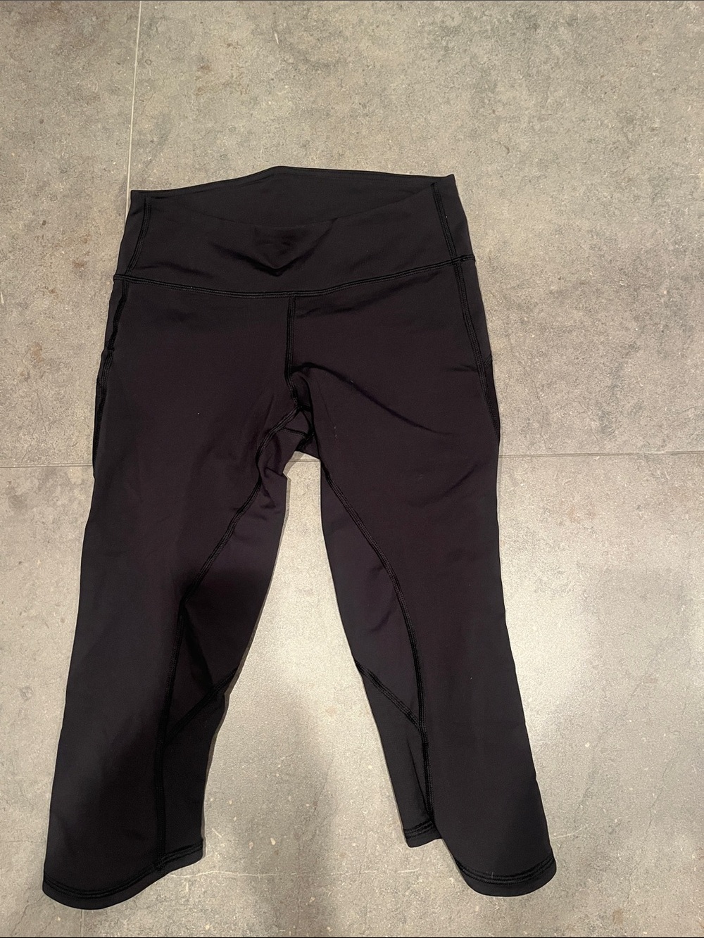 Lululemon Cropped Black Leggings